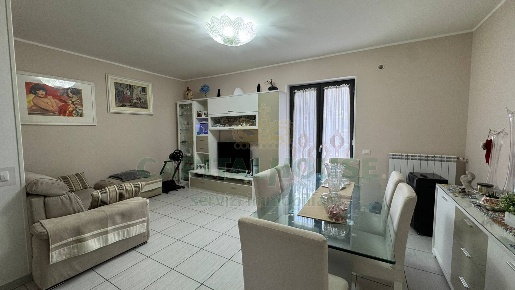 Foto Appartamento in quadrelle, Quadrelle di 98 m² con 3 locali in vendita