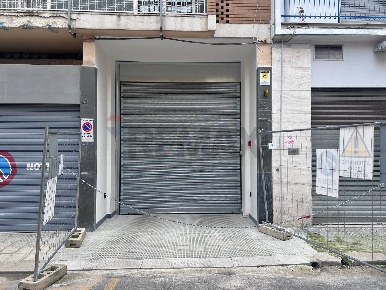 Foto Posti auto in Via Trento 83, Bari San Pasquale di 19 m² con 1 locali