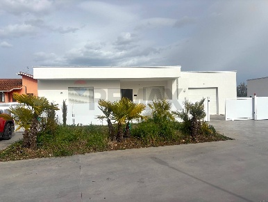 Foto Villa unifamiliare in Contrada Marcianese, Lanciano Centro di 123 m²