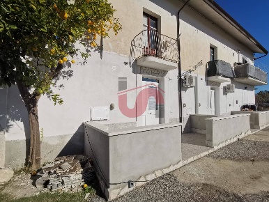 Foto Case semi ndipendenti in Contrada San chirico, Benevento di 180 m²
