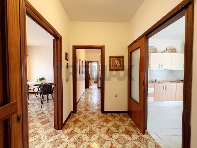 Foto Appartamento in Oriente 15, Fossacesia Centro di 122 m² con 7 locali