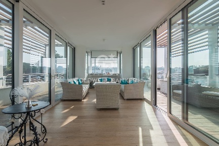 Foto Attico in Viale Vittorio Emanuele 3, Riccione Paese di 150 m²