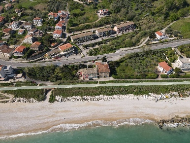 Foto Appartamento in Via Adriatica Nord 75, San Vito Chietino di 61 m²