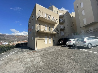 Foto Appartamento in Piazza della Lauretana, L'Aquila di 55 m² con 2 locali