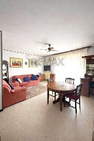 Foto Appartamento in VIA MULINO VECCHIO 43, Cerano di 106 m² con 4 locali