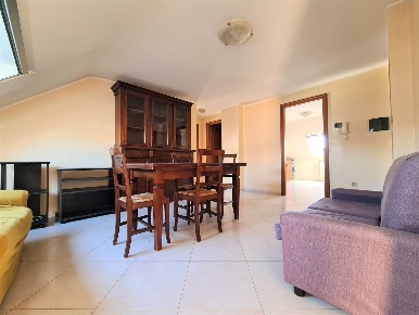 Foto Appartamento in Viale Crotone 147, Catanzaro Catanzaro Lido di 90 m²