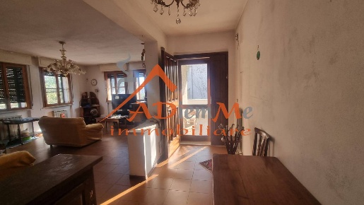 Foto Villa unifamiliare in Via san Marco, Pisa San Marco di 275 m²