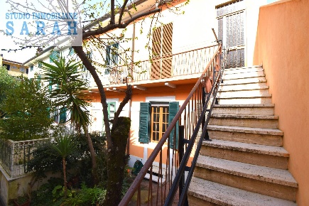 Foto Appartamento in Via Firenze 23, Viareggio Lungomare di 150 m²