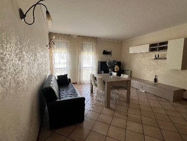 Foto Appartamento in B.LATINO, Montevarchi Città di 105 m² con 5 locali