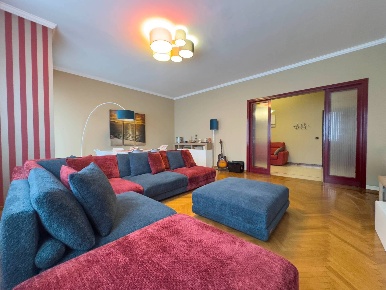 Foto Appartamento in Corso Monte Grappa, Torino Parella di 183 m²