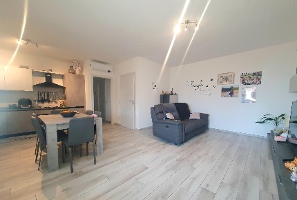 Foto Appartamento a Porcari Centro di 80 m² con 3 locali in vendita