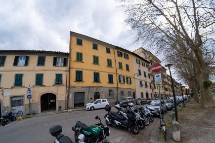 Foto Appartamento a Pisa San Francesco di 140 m² con 7 locali in vendita