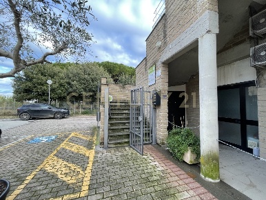 Foto Ufficio in Via de Barberi 108, Grosseto Via dei Mille di 47 m²