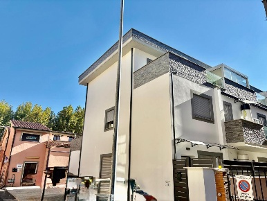 Foto Appartamento in Viale Roma 74, Guidonia Montecelio Centro di 105 m²