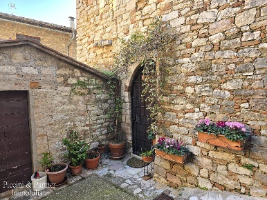 Foto Appartamento in Corso Cardinale Rotelli, Corciano Centro di 147 m²