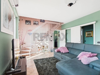 Foto Duplex in via Barsanti 14, Cava Manara Tre Re Mezzana Corti di 189 m²