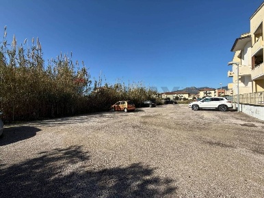 Foto Villa a schiera a Fondi Centro di 200 m² con 8 locali in vendita