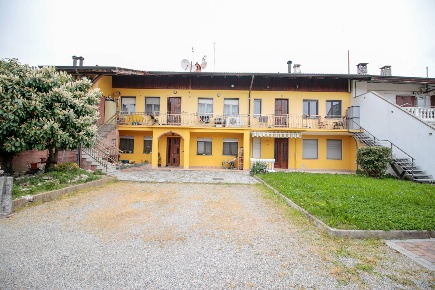Foto Appartamento in Vicolo Forno 5, Bosconero di 97 m² con 3 locali