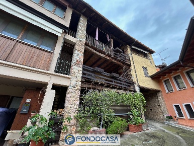 Foto Appartamento a Monticelli Brusati di 92 m² con 3 locali in vendita