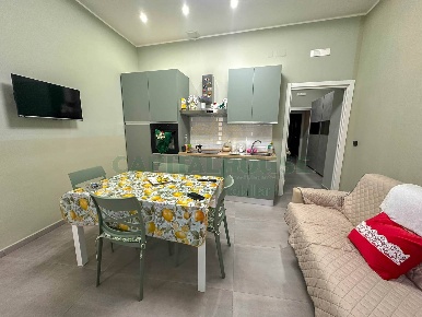 Foto Appartamento in ZONA VIA POMERIO, Capua Centro di 76 m² con 3 locali
