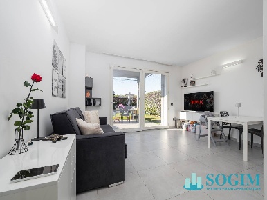 Foto Appartamento in Via Giovanni XXIII, Bizzarone di 63 m² con 2 locali