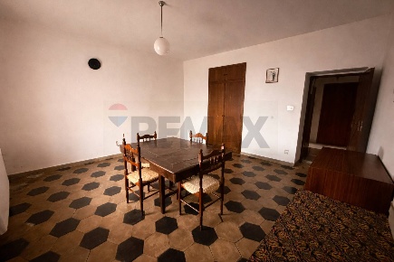 Foto Appartamento in Via Duomo 15, Bisignano Centro di 166 m² con 4 locali