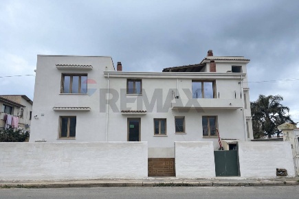 Foto Appartamento in Via C. Alberto dalla chiesa, Terrasini Centro