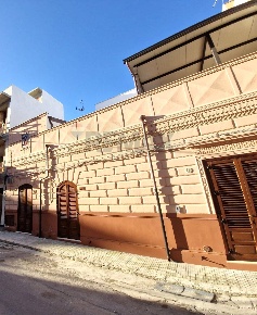 Foto Casa indipendente in Via Giuseppe Pitrè 80, Terrasini Centro di 85 m²