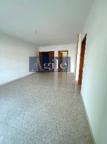 Foto Appartamento in via totò, Martinsicuro di 129 m² con 7 locali