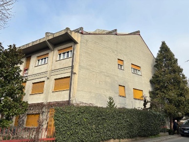 Foto Appartamento a Tortona Centro di 153 m² con 8 locali in vendita
