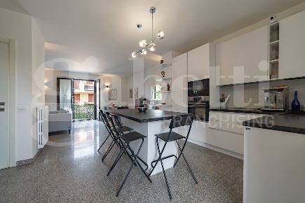 Foto Villa a schiera in Via Vivaldi 13, Cisliano Centro di 170 m²