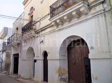 Foto Casa indipendente in Via Ravenna 35, Sannicola Centro di 300 m²