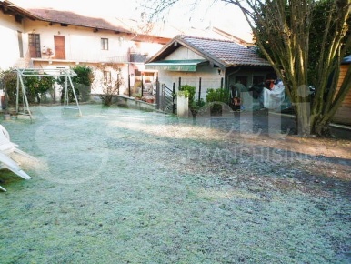 Foto Duplex in Via leopardi 30, Vergiate Corgeno di 66 m² con 2 locali