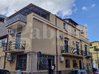 Foto Appartamento in Ciauri, Santa Flavia Centro di 200 m² con 5 locali