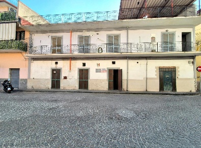 Foto Appartamento in Via IMBRIANI 50, Caivano Centro di 45 m² con 1 locali