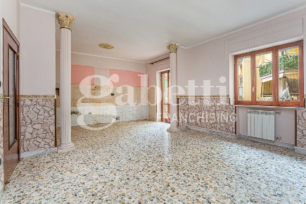 Foto Appartamento in Europa, Marano di Napoli Centro di 125 m² con 4 locali