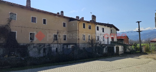 Foto Appartamento in Via saluzzo 134, Pinerolo Tabona, Borgo Nuovo