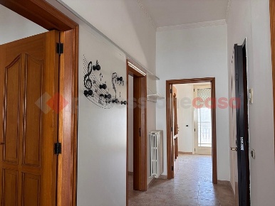 Foto Appartamento in Via Gruppo Cremona 59/b, Manduria Centro di 170 m²