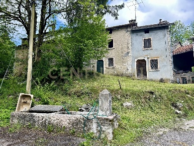 Foto Rustico in Contrada Tezze snc, Velo Veronese di 233 m² con 1 locali