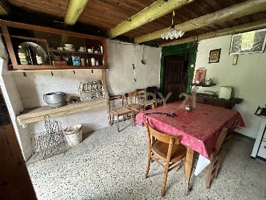 Foto Rustico in Contrada Tezze, Velo Veronese di 72 m² con 1 locali
