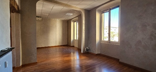 Foto Appartamento in P.ZA ROMA, Chiavari Centro Storico di 150 m²
