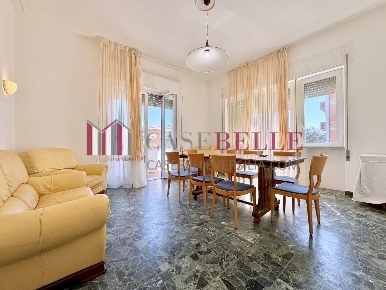 Foto Appartamento a Camaiore Lido di Camaiore di 100 m² con 4 locali