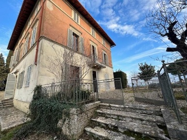 Foto Villa unifamiliare a Siena Piazza del Campo - Duprè di 600 m²
