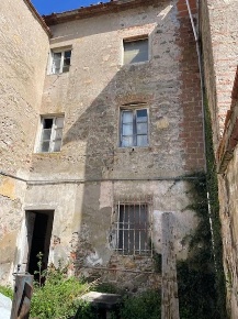 Foto Casa indipendente a Vecchiano Filettole di 135 m² con 9 locali