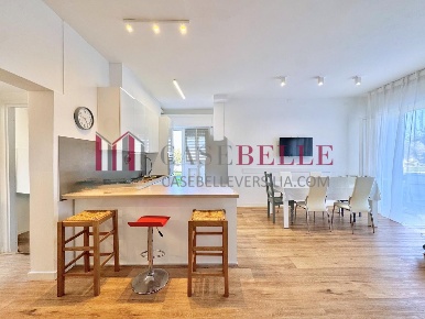 Foto Appartamento a Camaiore Lido di Camaiore di 70 m² con 4 locali