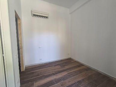 Foto Ufficio a Pisa Pratale di 42 m² con 2 locali in affitto