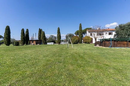 Foto Casale a Santa Croce sull'Arno Centro di 157 m² con 6 locali