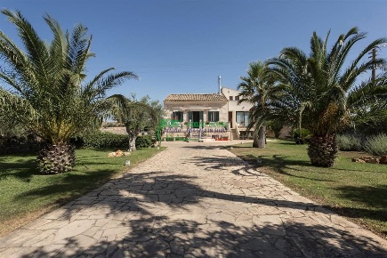 Foto Villa unifamiliare in Sp 60, Ragusa Puntarazzi - Pozzillo di 250 m²