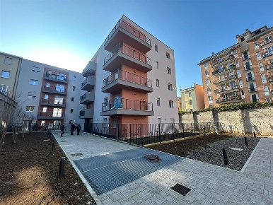 Foto Box in Via Arrivabene, Milano Bovisa di 16 m² con 1 locali in affitto