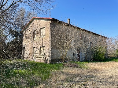 Foto Rustico a Medicina Medicina Buda di 300 m² con 12 locali in vendita